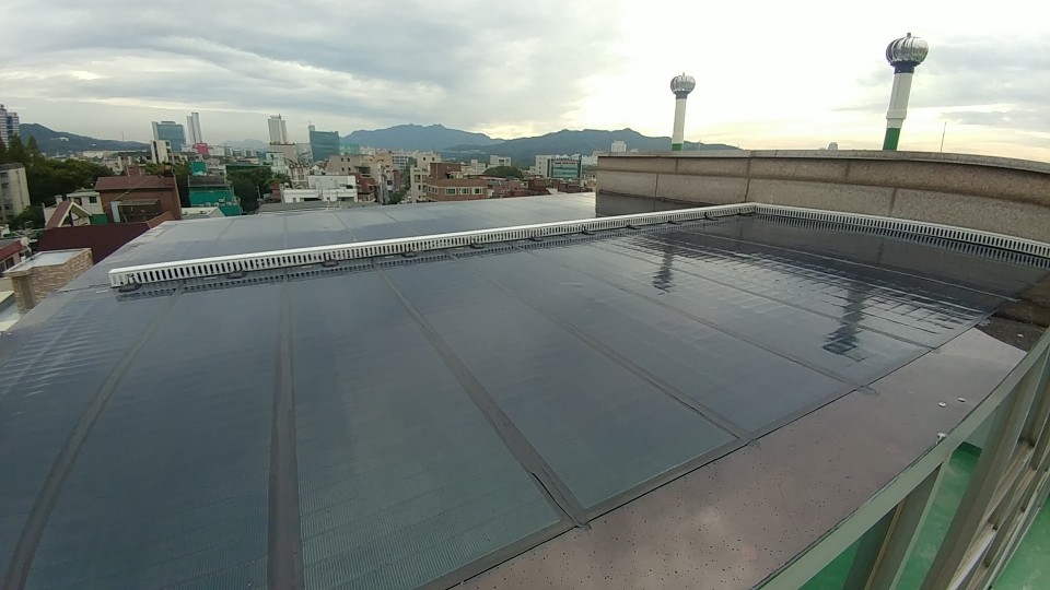 Roof of company building in Yangjae-dong, Seoul [첨부 이미지4]