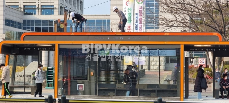 Bus stop in Jinju, Gyeongnam [첨부 이미지4]