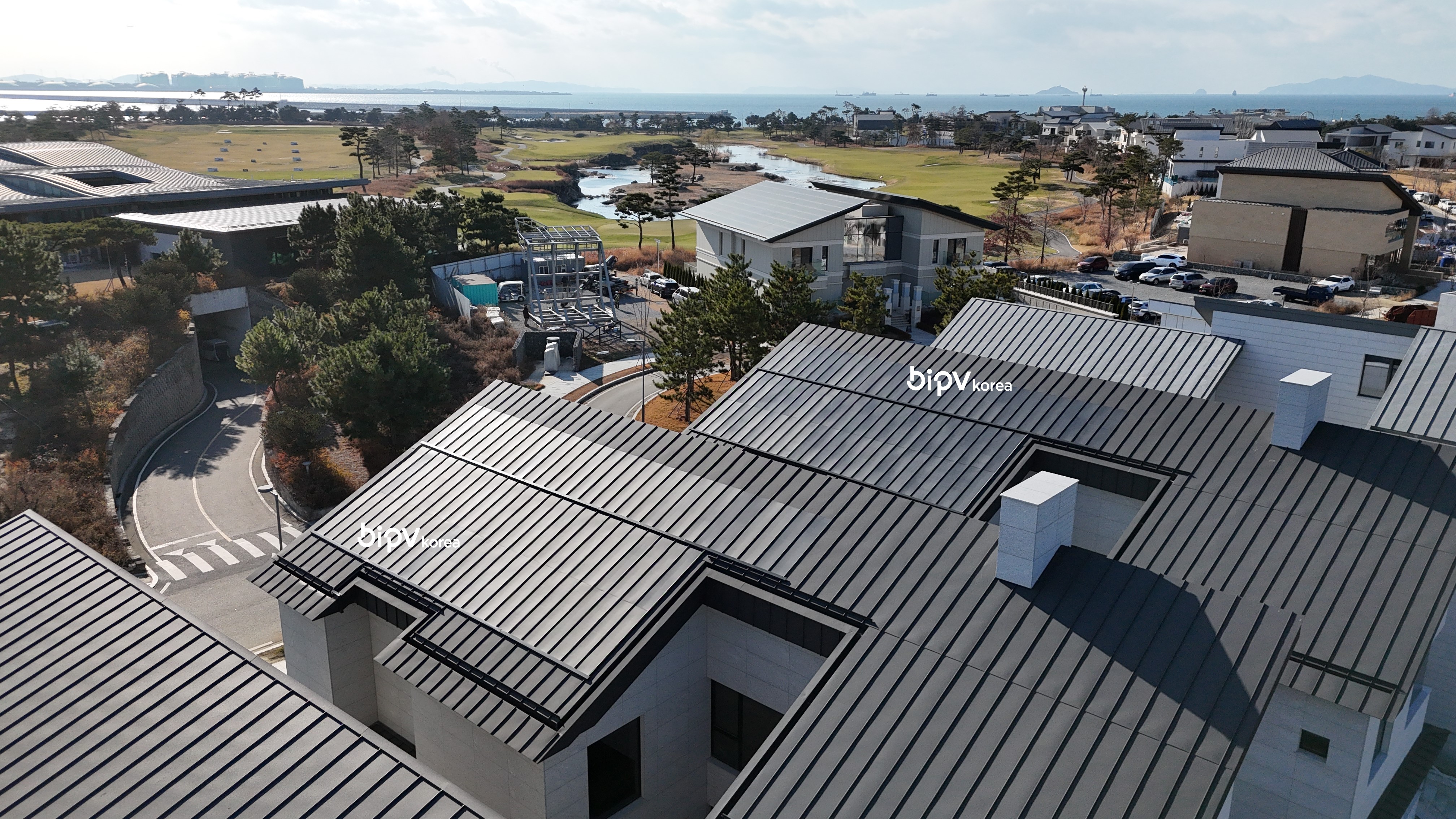 BIPV Lightweight Solar Module 시공 [첨부 이미지1]