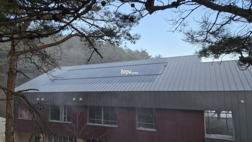양양목재 체험전시장 BIPV 시공 완료 [첨부 이미지2]